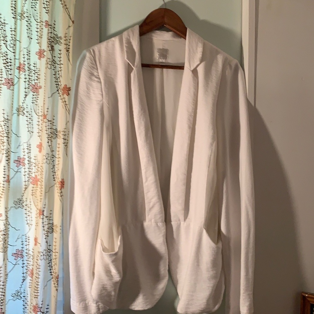 Cute L.C women’s light weight jacket